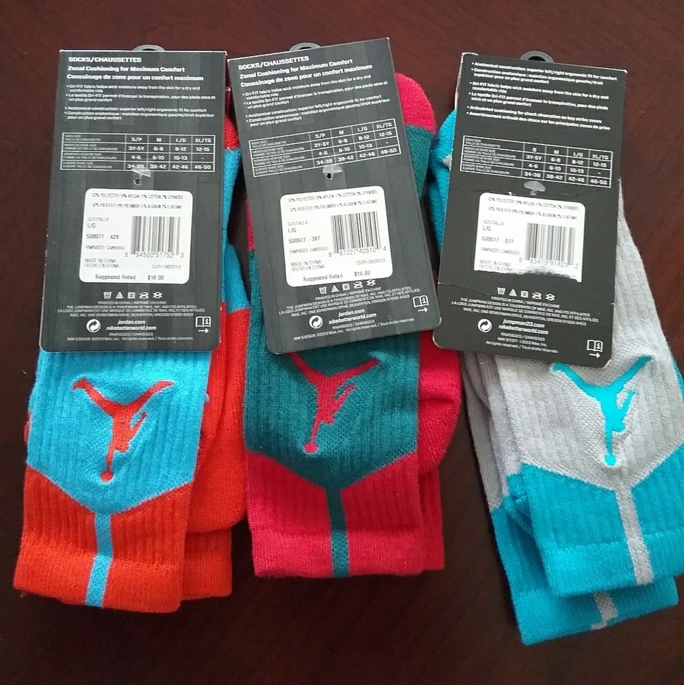 NWT Nike Hyperlink Basketball Socks